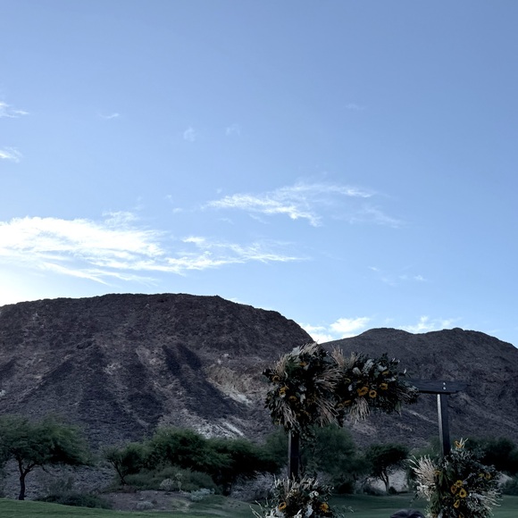 Meet your Posher, A - Picture 1 of 1